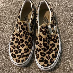 Women’s leopard print vans shoes size 7